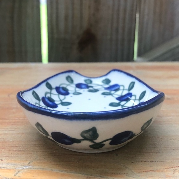 Boleslawiec Polish Pottery Hand Made Hand Painted Ceramic Spoon-Rest Blueberries - Picture 4 of 6